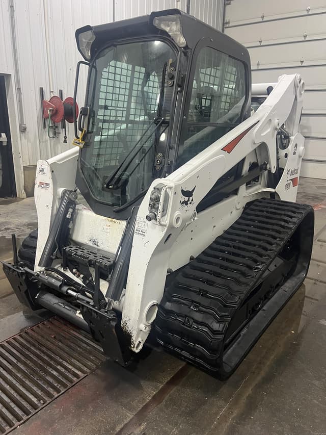 Image of Bobcat T650 equipment image 3
