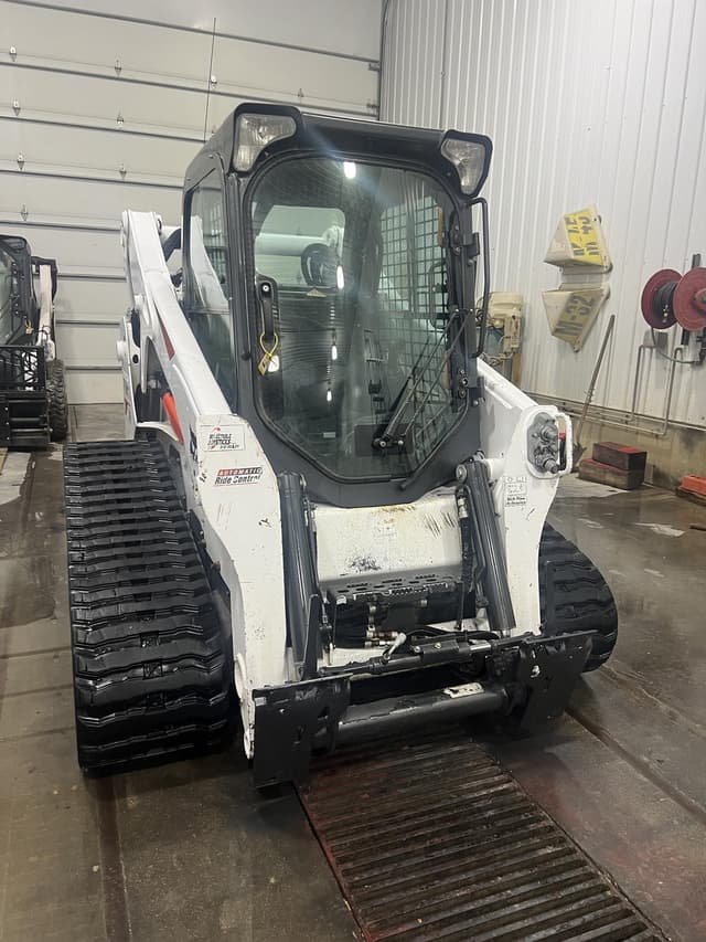 Image of Bobcat T650 equipment image 1