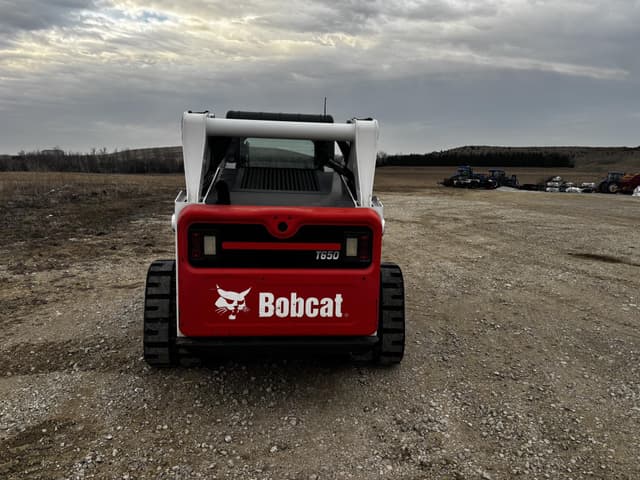 Image of Bobcat T650 equipment image 3