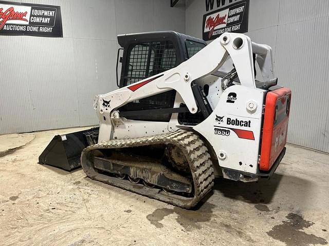 Image of Bobcat T650 equipment image 2