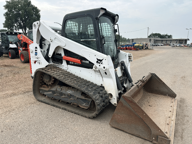 Image of Bobcat T650 equipment image 1