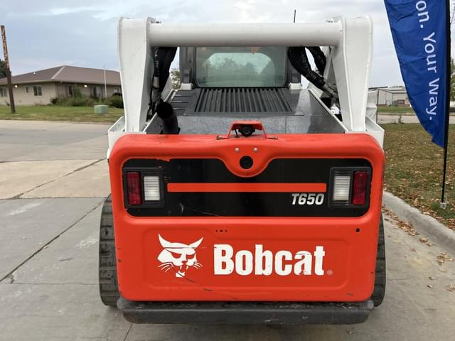 Image of Bobcat T650 equipment image 3
