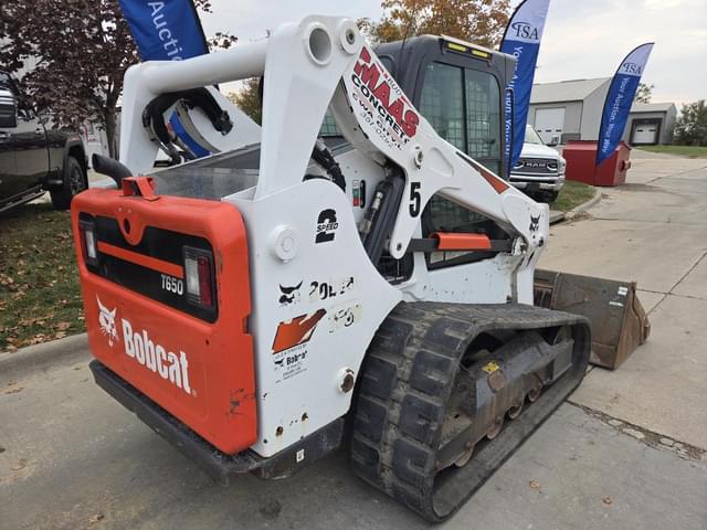 Image of Bobcat T650 equipment image 4
