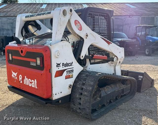 Image of Bobcat T650 equipment image 4
