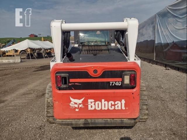 Image of Bobcat T740 equipment image 3