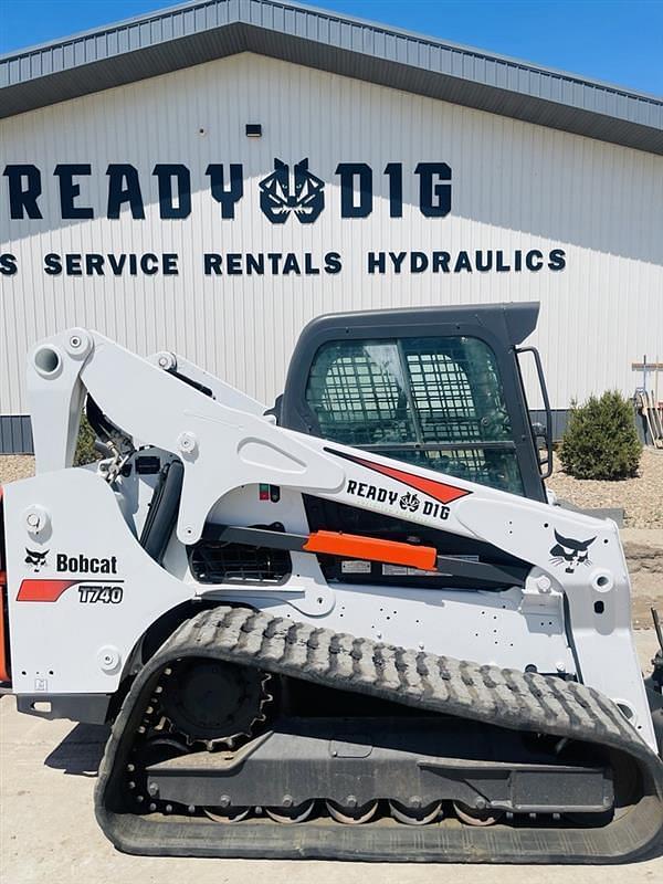Image of Bobcat T740 Primary image