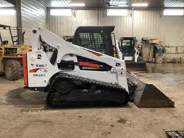 Image of Bobcat T740 equipment image 1