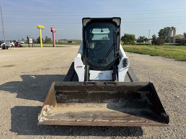 Image of Bobcat T740 equipment image 1