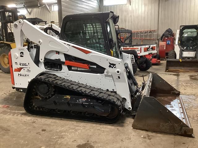 Image of Bobcat T740 equipment image 2