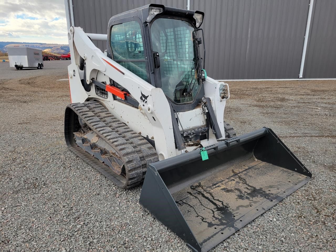 2019 Bobcat T740 Equipment Image0