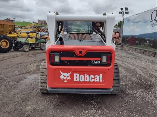 Image of Bobcat T740 equipment image 3
