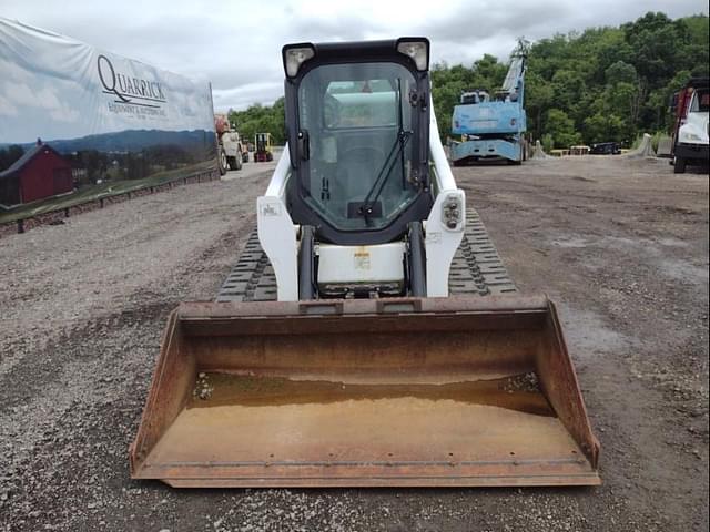 Image of Bobcat T740 equipment image 1