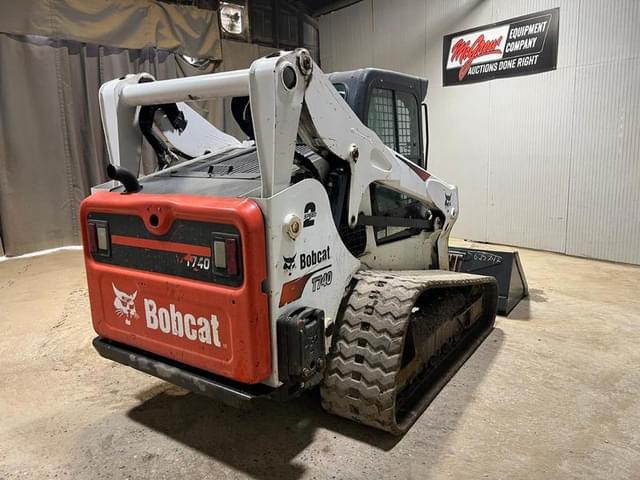Image of Bobcat T740 equipment image 4