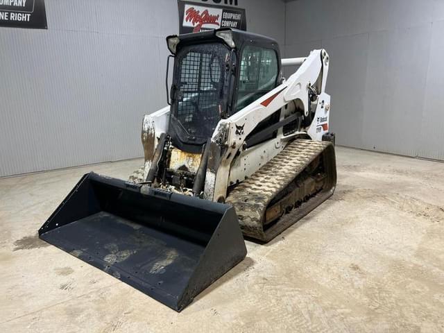 Image of Bobcat T740 equipment image 1
