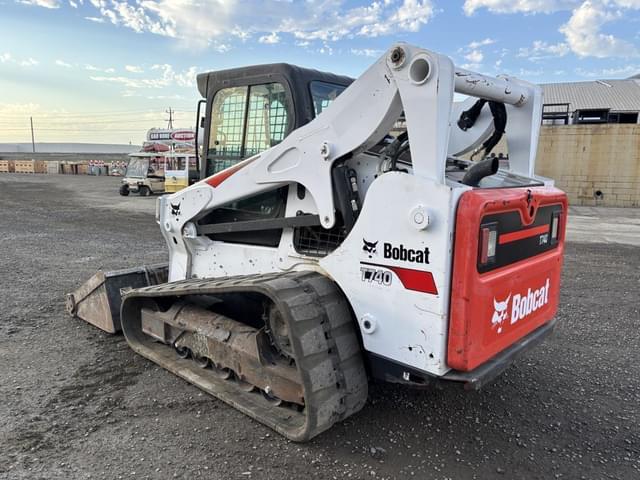Image of Bobcat T740 equipment image 3