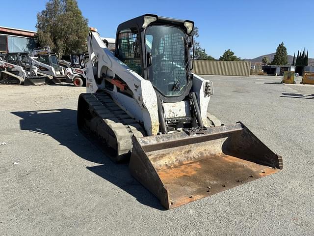Image of Bobcat T740 equipment image 1