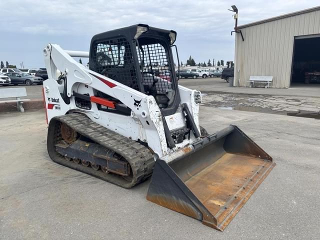 Image of Bobcat T740 equipment image 1