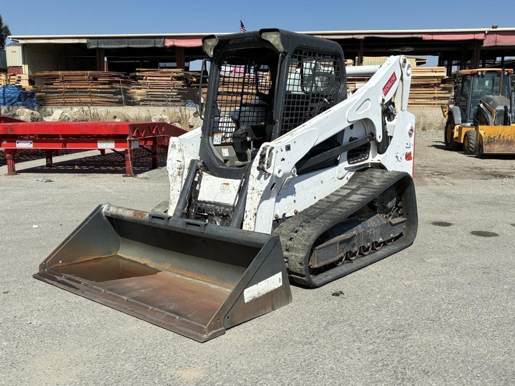Image of Bobcat T740 Primary image