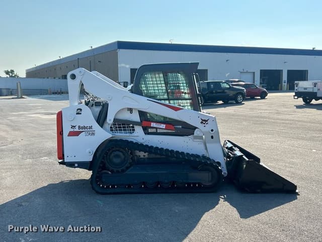 Image of Bobcat T740 equipment image 3