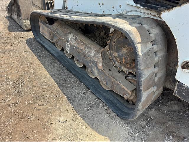 Image of Bobcat T770 equipment image 4