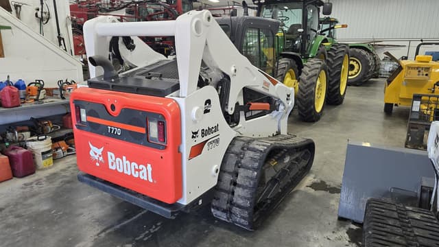 Image of Bobcat T770 equipment image 4