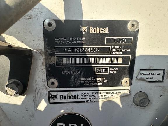 Image of Bobcat T770 equipment image 4