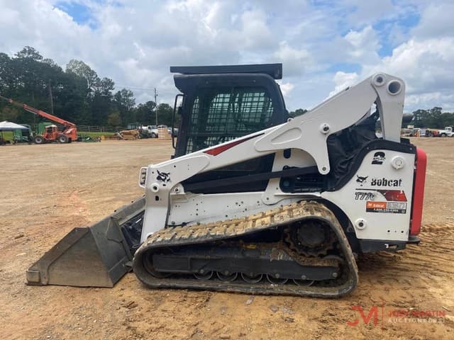 Image of Bobcat T770 equipment image 4