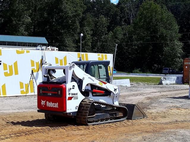 Image of Bobcat T770 equipment image 4