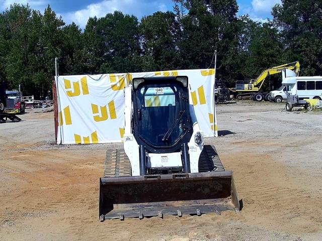 Image of Bobcat T770 equipment image 1