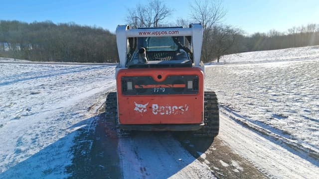 Image of Bobcat T770 equipment image 3