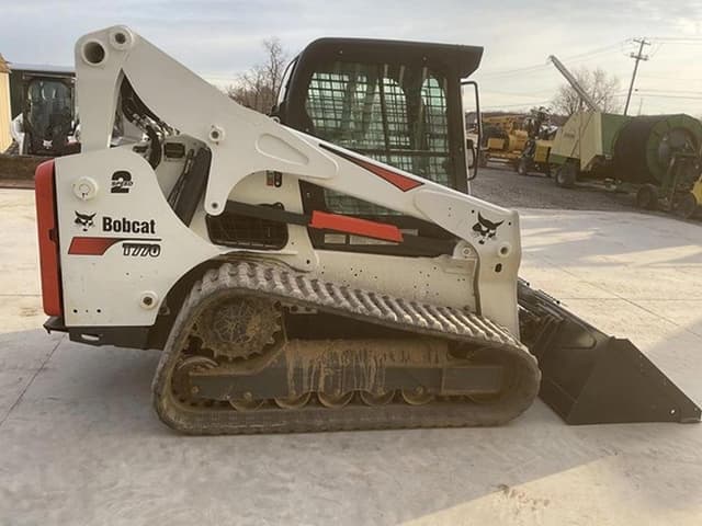 Image of Bobcat T770 equipment image 4