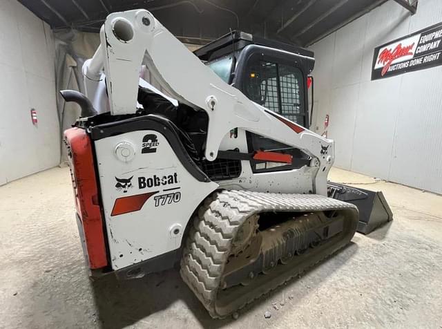 Image of Bobcat T770 equipment image 4