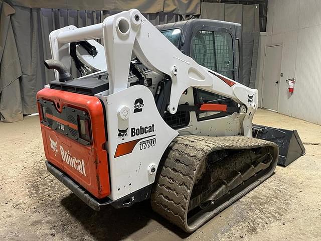 Image of Bobcat T770 equipment image 4