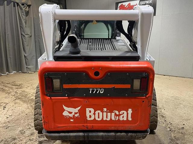 Image of Bobcat T770 equipment image 3