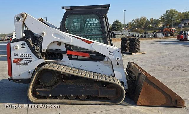 Image of Bobcat T770 equipment image 3