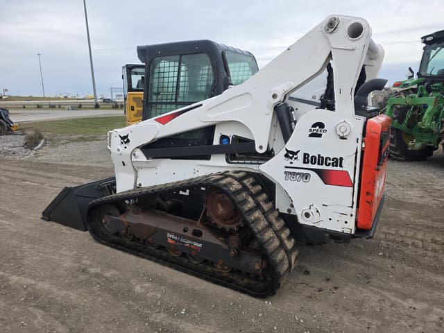 Image of Bobcat T870 equipment image 2