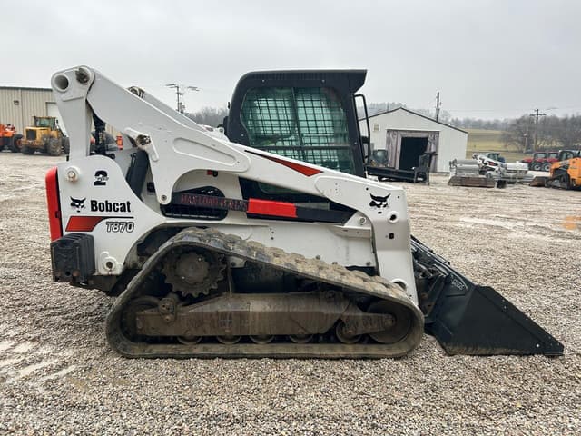 Image of Bobcat T870 equipment image 4