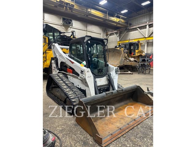 Image of Bobcat T870 equipment image 1