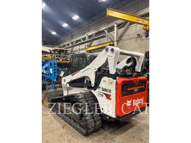 Image of Bobcat T870 equipment image 3