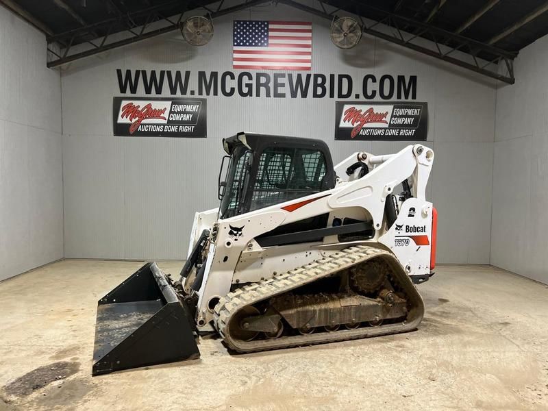 2019 Bobcat T870 Equipment Image0