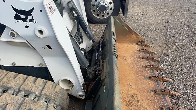 Image of Bobcat T870 equipment image 4