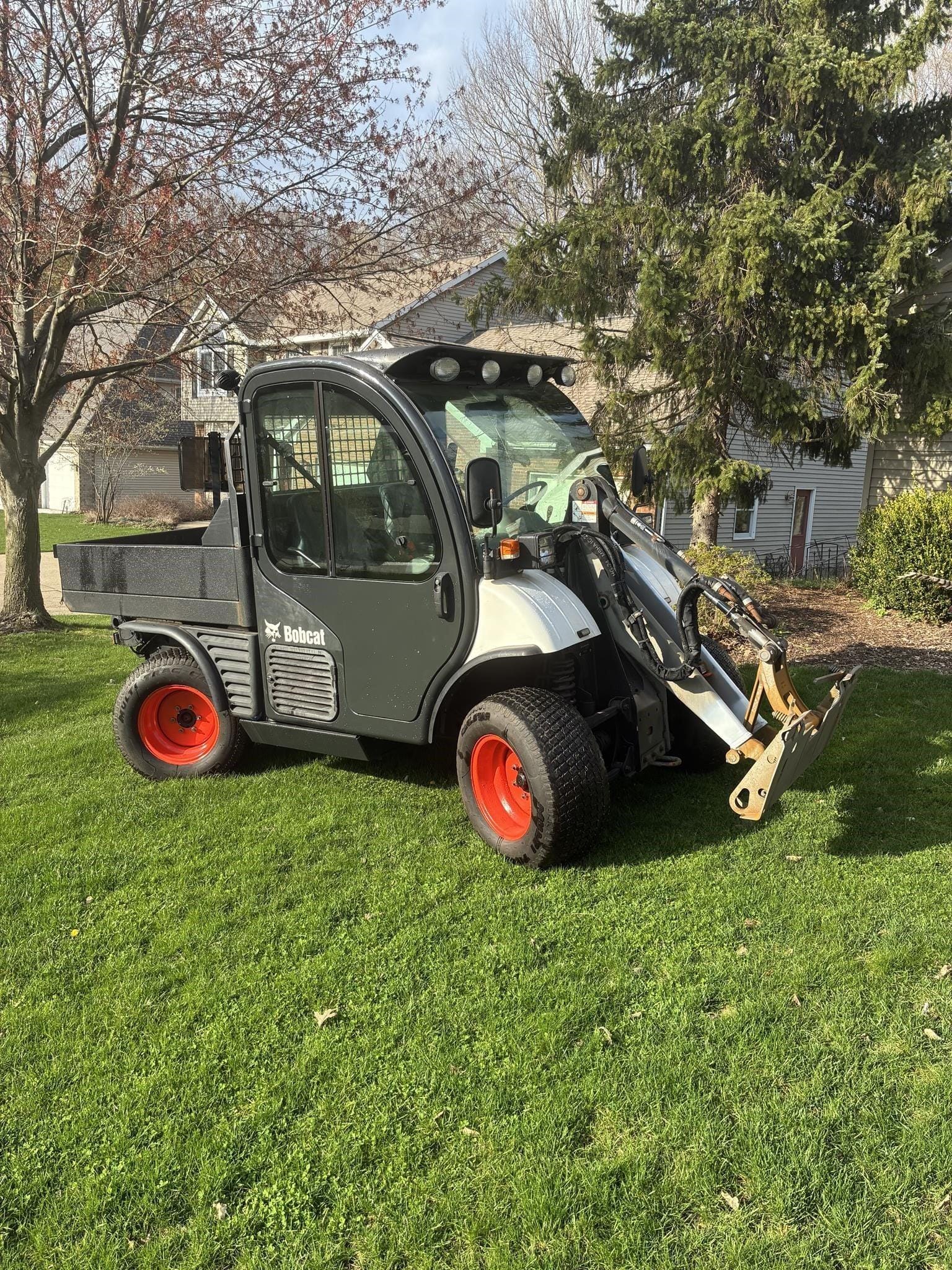 2019 Bobcat Toolcat 5600 Equipment Image0
