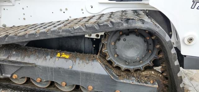 Image of Bobcat T770 equipment image 4