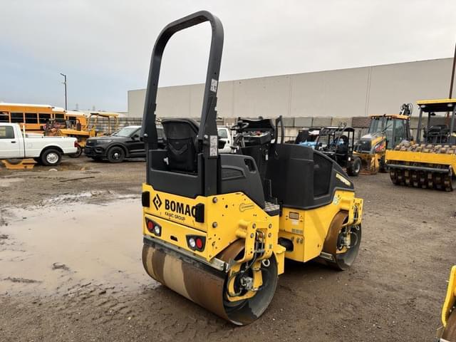 Image of Bomag BW120SL-5 equipment image 2