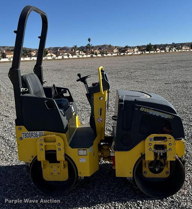 Image of Bomag BW900-50 equipment image 3