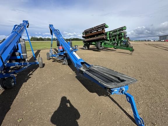 Image of Brandt GrainBelt 1547LP equipment image 2