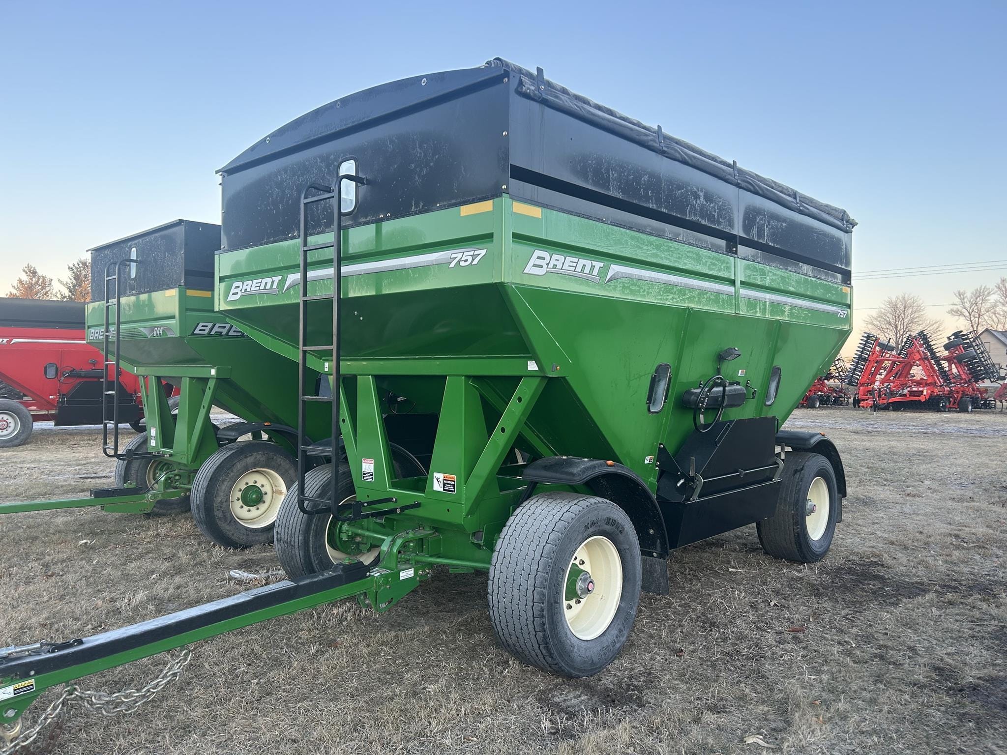 Main image Brent 757