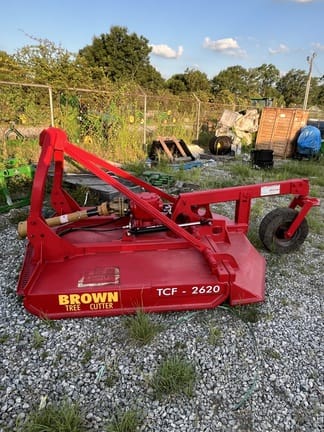 2019 Brown TCF-2620 Equipment Image0