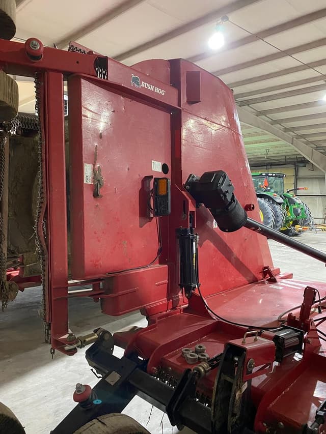 Image of Bush Hog 12820 equipment image 3