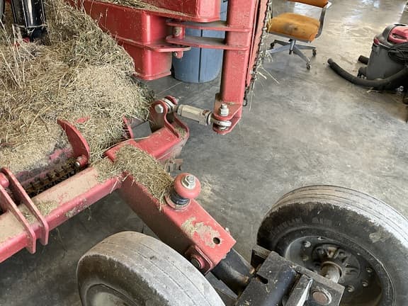 Image of Bush Hog 2820 equipment image 4